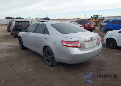 2011 Toyota Camry Le from USA, damaged, VIN 4T1BF3EK5BU127711